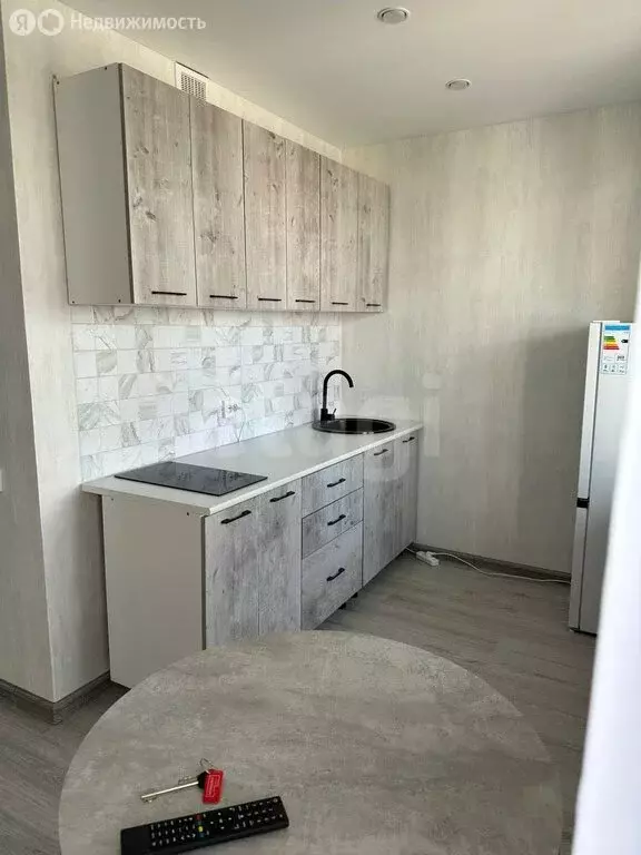 Квартира-студия: Патрушева, улица Александра Пушкина, 16 (30.5 м) - Фото 0
