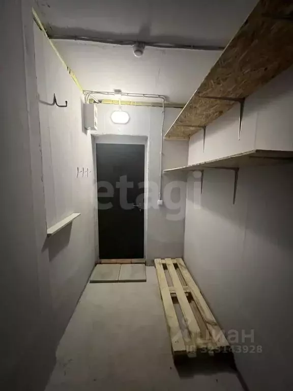 Склад в Тюменская область, Тюмень ул. Василия Подшибякина, 11 (5 м) - Фото 1