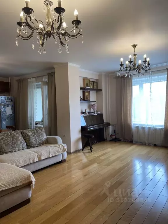 4-к кв. Московская область, Балашиха Заречная ул., 22 (135.4 м) - Фото 0