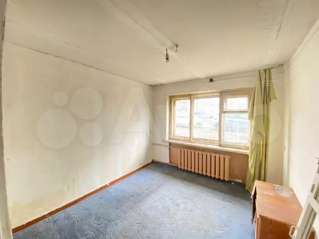 Комната 60 м в 6-к., 1/5 эт. - Фото 1