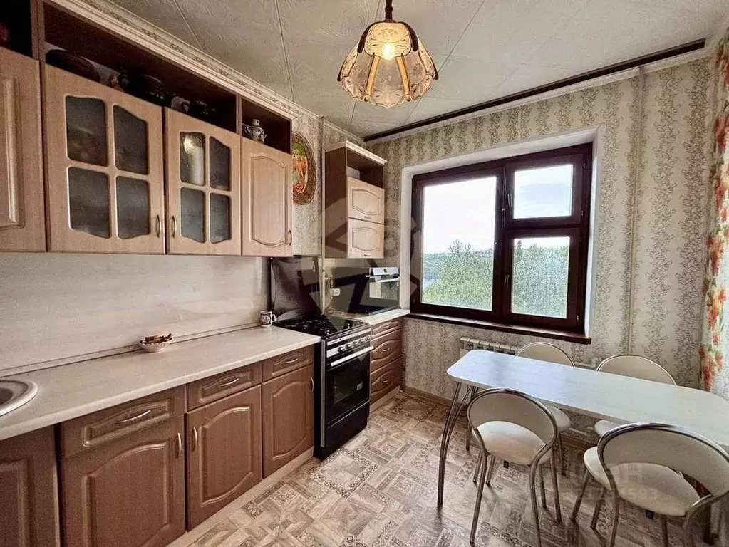 3-к кв. Белгородская область, Старый Оскол Юность мкр, 7 (60.0 м) - Фото 2