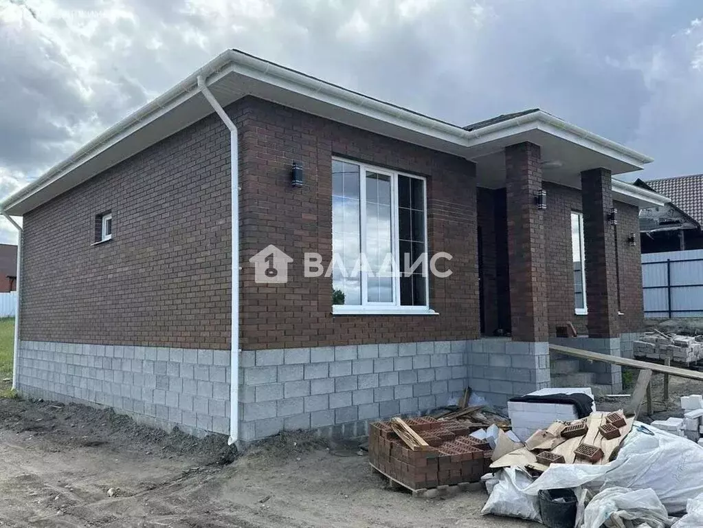 Дом в Белгородский муниципальный округ, рабочий посёлок Разумное, ... - Фото 1