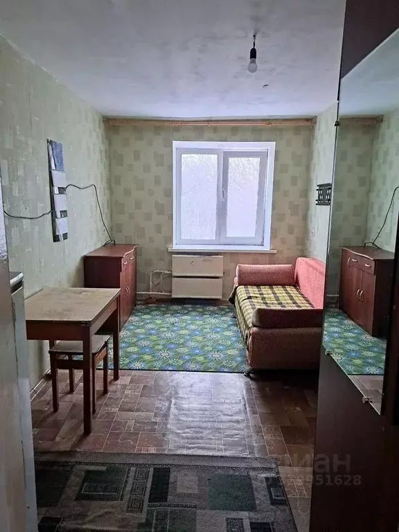 Комната Омская область, Омск ул. 3-я Молодежная, 62 - Фото 1
