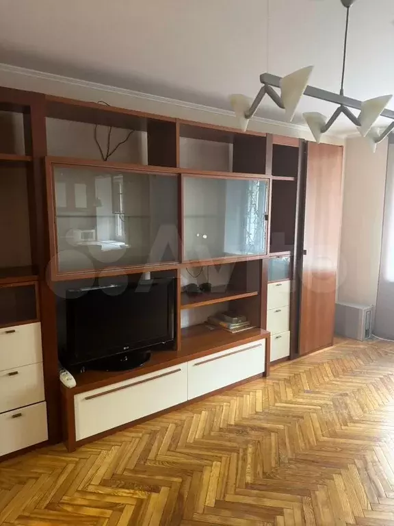 3-к. квартира, 110 м, 1/6 эт. - Фото 0