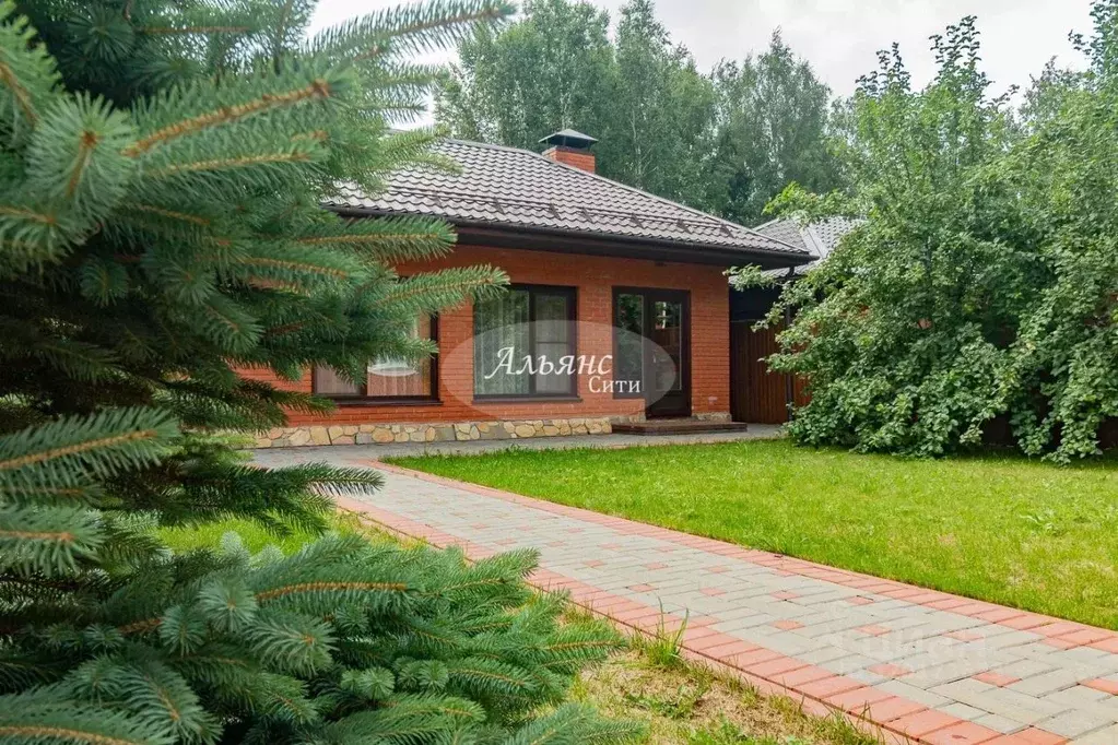 Коттедж в Омская область, Омск ул. Сакена Сейфуллина (150 м) - Фото 0