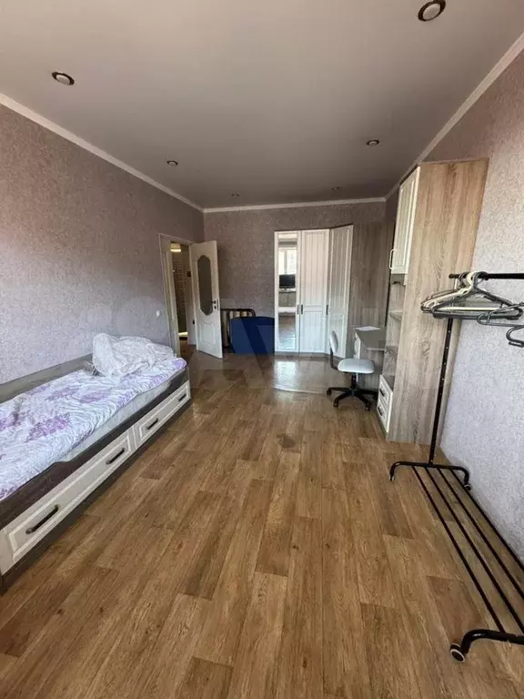 1-к. квартира, 50 м, 4/5 эт. - Фото 1