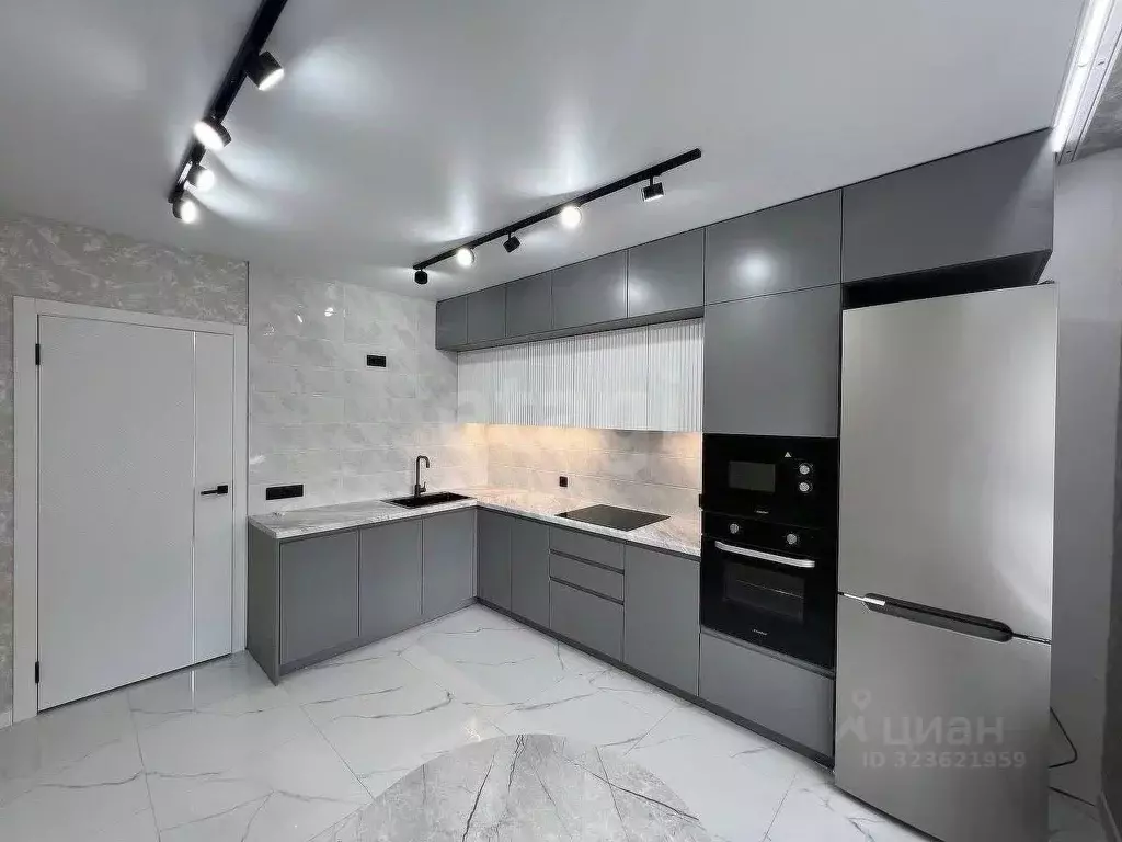 1-к кв. Владимирская область, Ковров ул. Строителей, 41/1 (37.9 м) - Фото 1