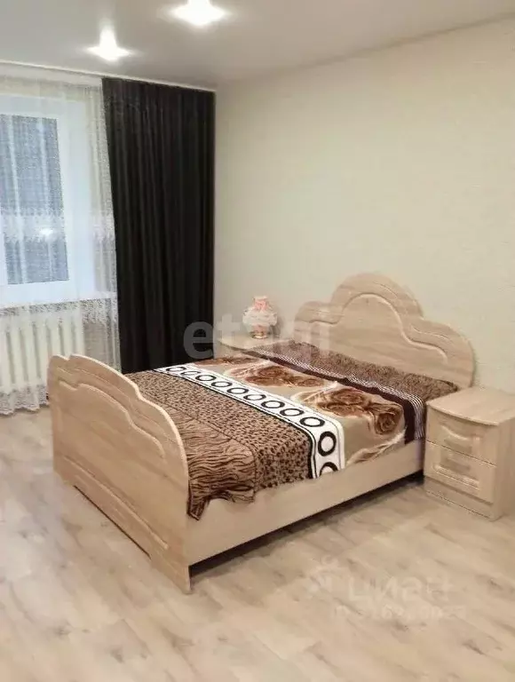 2-к кв. Самарская область, Самара ул. Строителей, 33 (70.0 м) - Фото 0