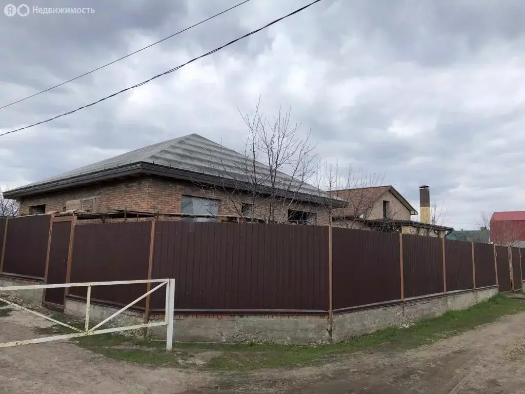 Дом в Саратов, 5-й Нижний Первоцветный проезд (125 м) - Фото 1