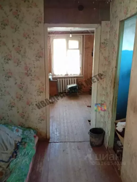 Дом в Калмыкия, Октябрьский район, пос. Большой Царын Школьная ул. (71 ... - Фото 1