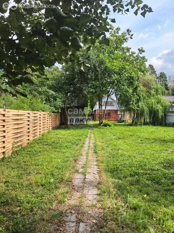 Участок в посёлок городского типа Загорянский, улица Суворова, 1 (16 ... - Фото 1
