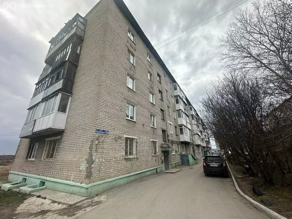 3-комнатная квартира: Соликамск, Набережная улица, 136 (61.8 м) - Фото 1