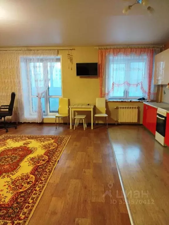 1-к кв. Омская область, Омск просп. Комарова, 16 (52.0 м) - Фото 1