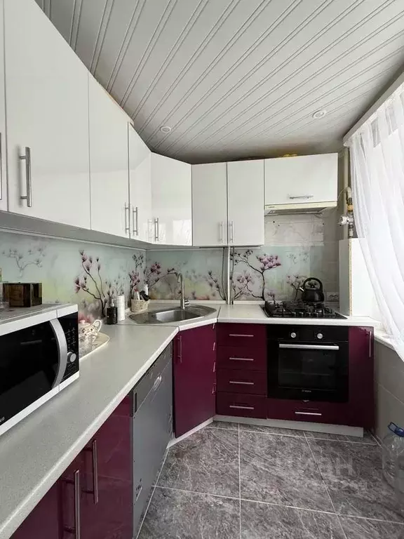 2-к кв. Новгородская область, Валдай Октябрьская ул., 20/21 (57.9 м) - Фото 1