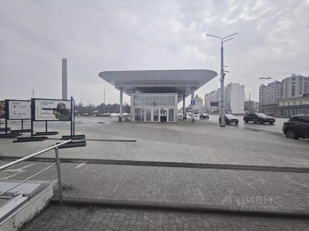 Торговая площадь в Татарстан, Казань ул. Николая Ершова, 1В (2 м) - Фото 1