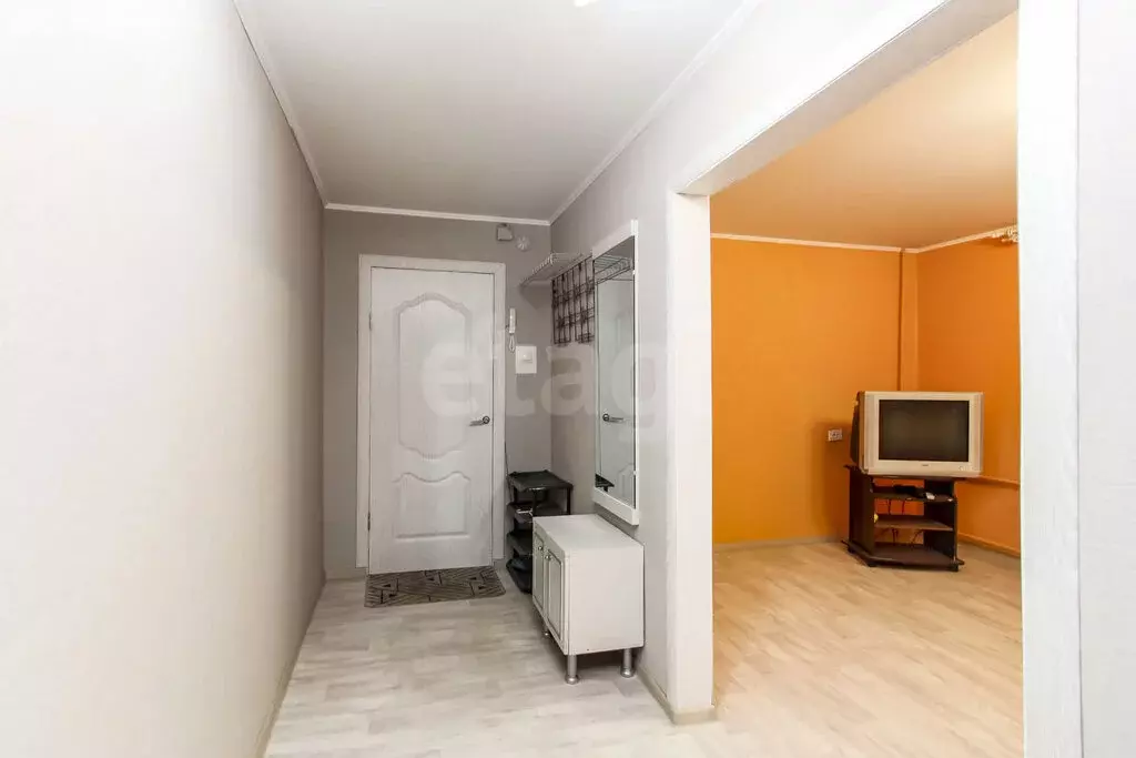 3-комнатная квартира: Тюмень, улица Щербакова, 150 (62.6 м) - Фото 1