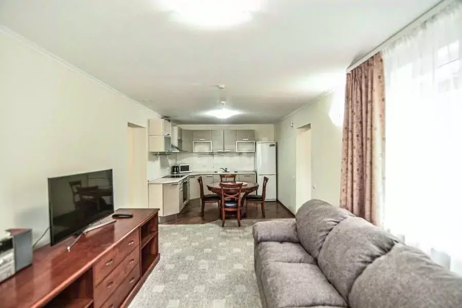 2-к кв. Сахалинская область, Южно-Сахалинск ул. Солнечного света, 6Б ... - Фото 2