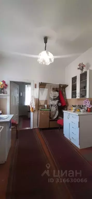 Дом в Калининградская область, Гвардейский муниципальный округ, пос. ... - Фото 1