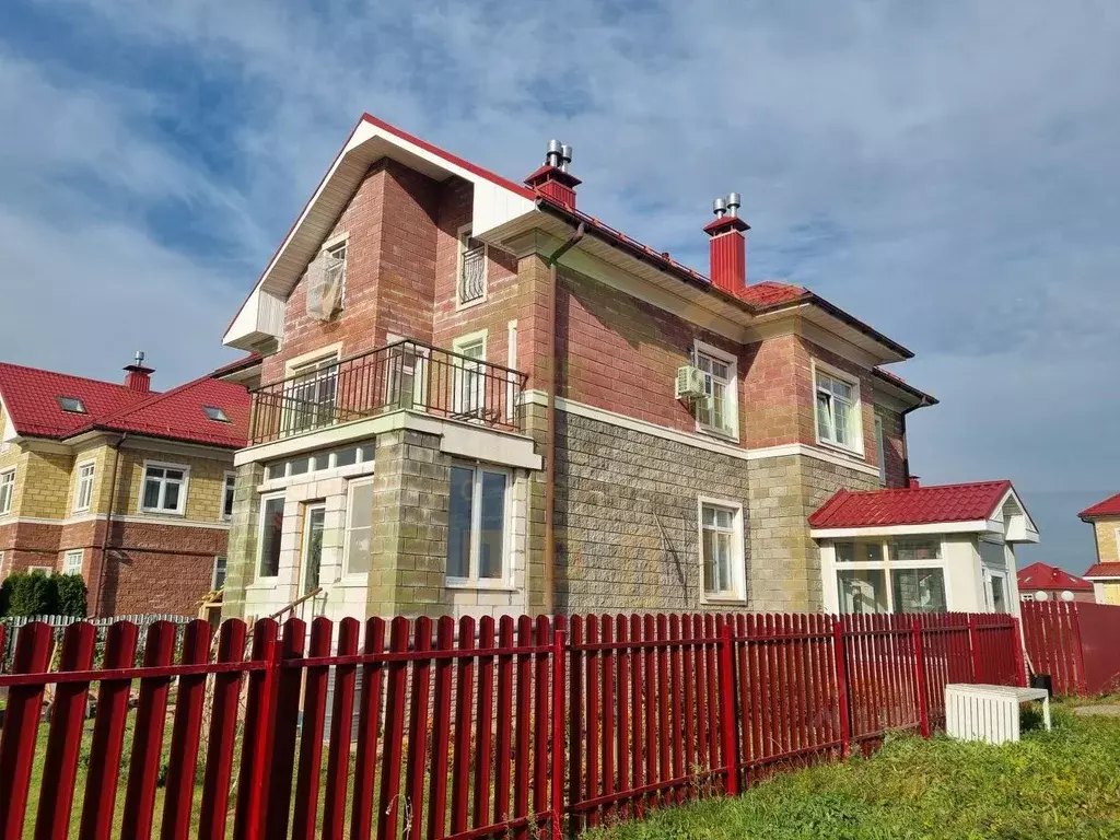 2-к кв. Московская область, Дмитровский муниципальный округ, с. ... - Фото 1