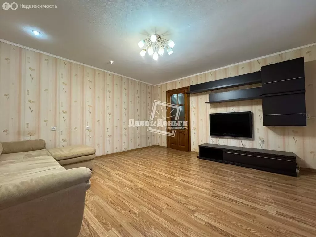 2-комнатная квартира: Киров, переулок Дерендяева, 4 (55 м) - Фото 1