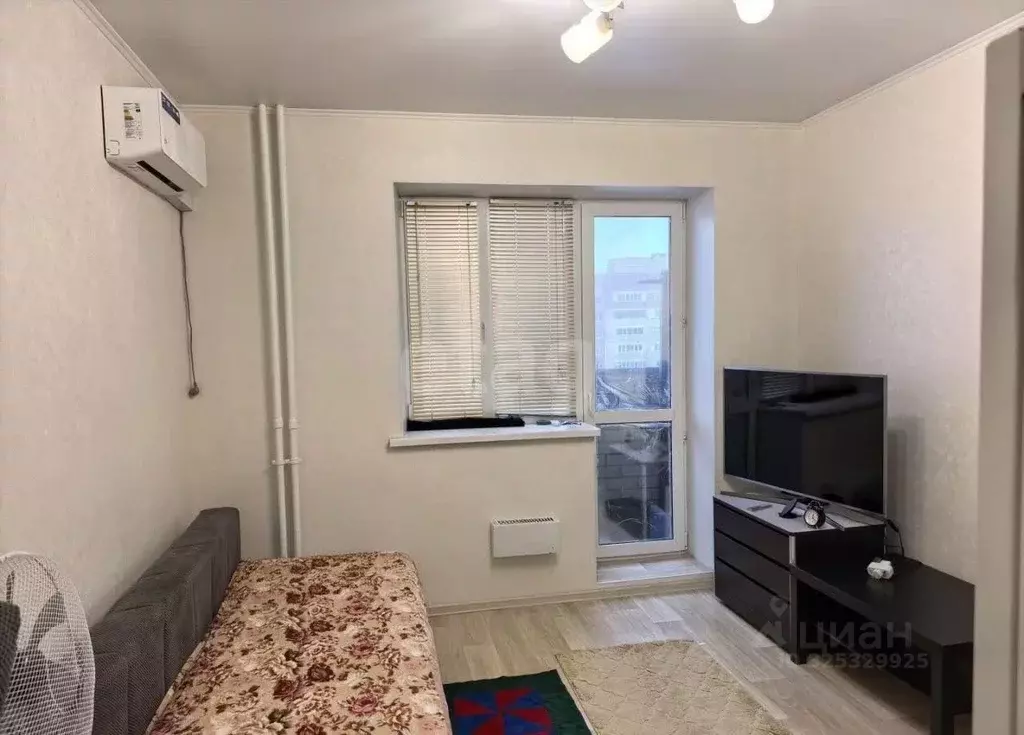 Студия Тюменская область, Тюмень ул. Верхнетарманская, 1 (20.0 м) - Фото 1