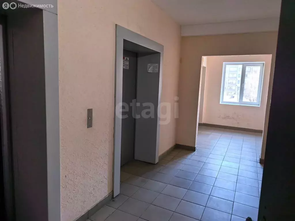 2-комнатная квартира: Сыктывкар, улица Карла Маркса, 183 (52 м) - Фото 2