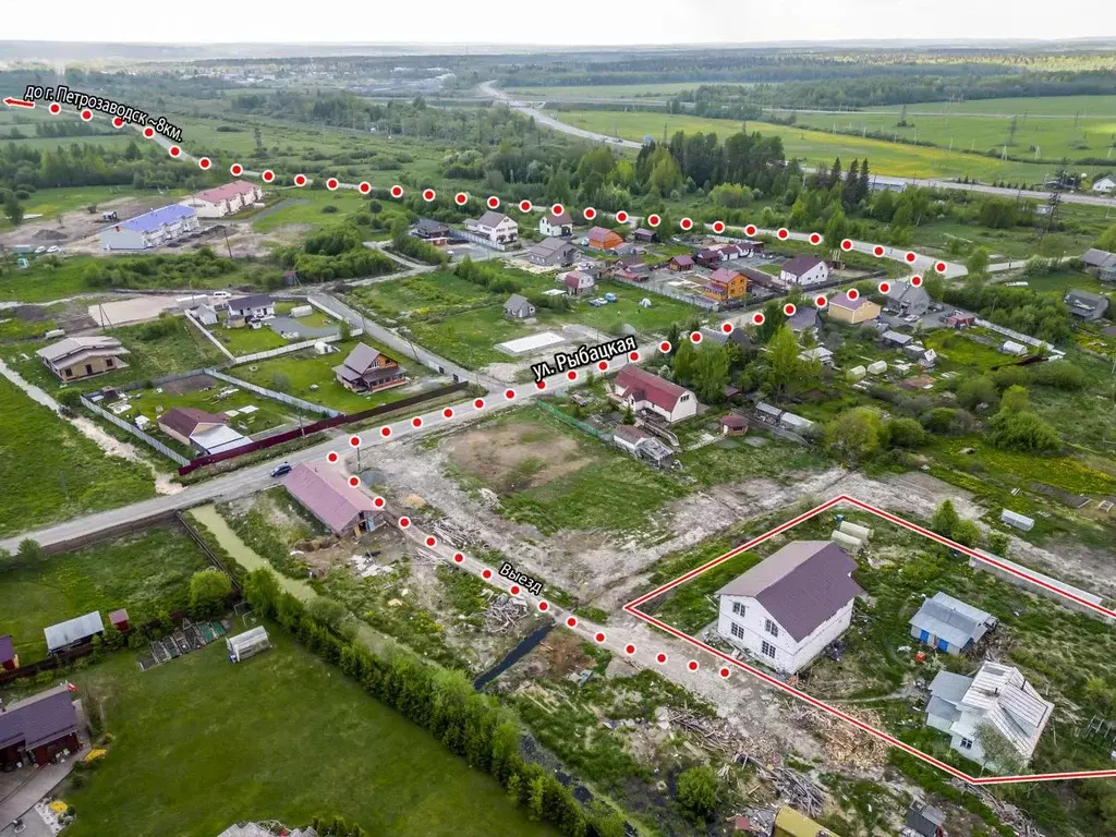 Дом в Карелия, Прионежский район, пос. Шуя ул. Рыбацкая, 11 (250 м) - Фото 2