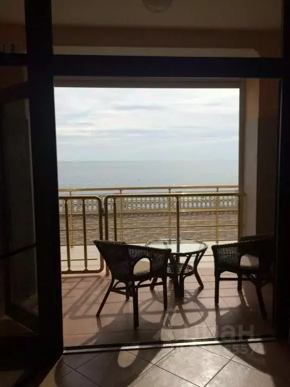 1-к кв. Крым, Алушта муниципальный округ, пос. Чайка ул. Багрова, 16А ... - Фото 0