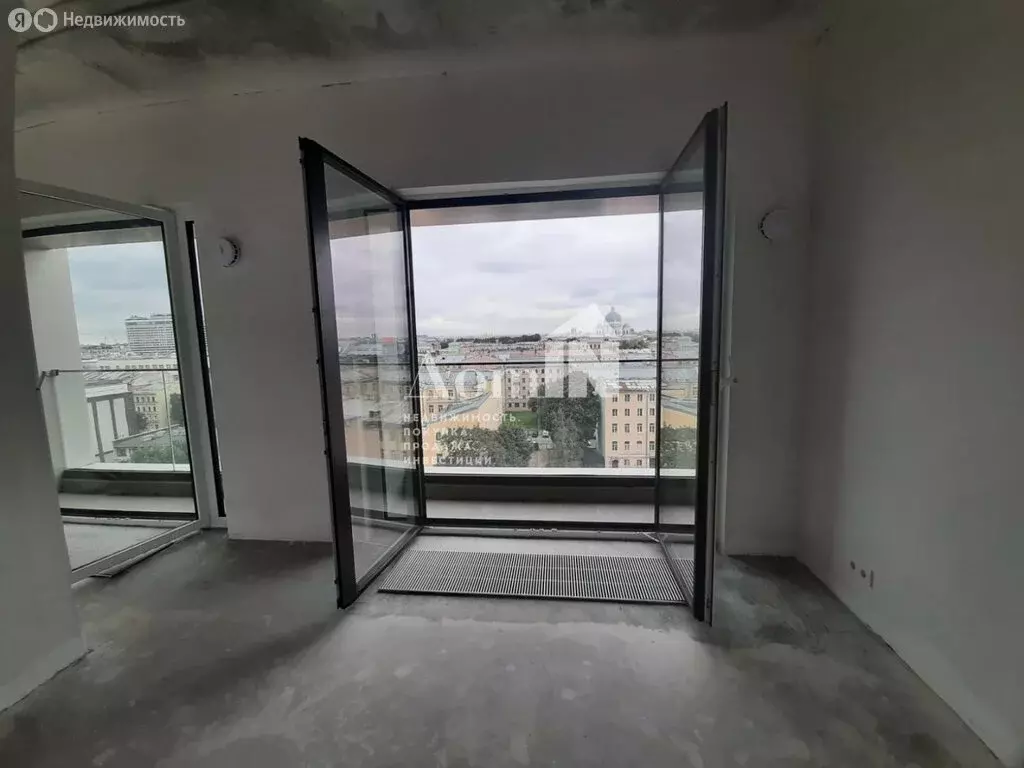 3-комнатная квартира: Санкт-Петербург, набережная Обводного канала, ... - Фото 1