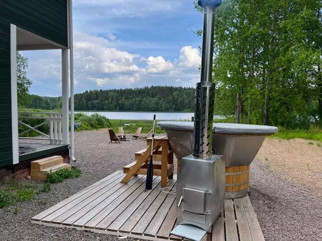 Дом в Ленинградская область, Выборгский район, Селезневское с/пос, ... - Фото 1