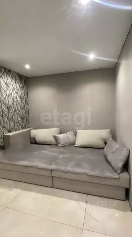 2-к кв. Северная Осетия, Владикавказ ул. Шамиля Джикаева, 7 (60.6 м) - Фото 1