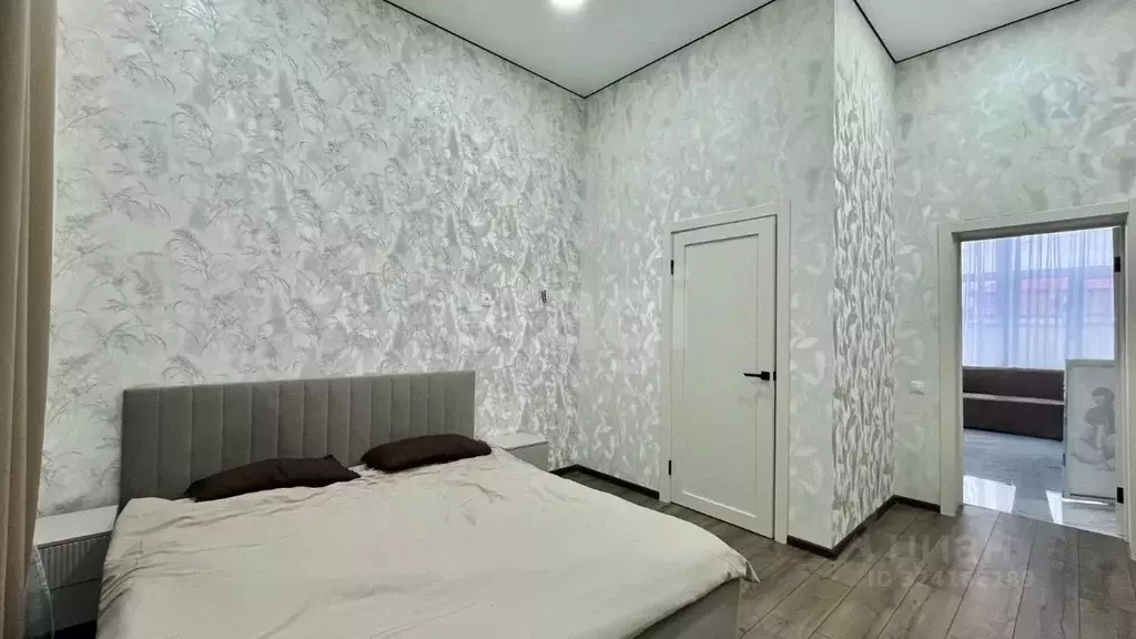 Дом в Крым, Симферопольский район, с. Мирное ул. Вити Коробкова (146 ... - Фото 0