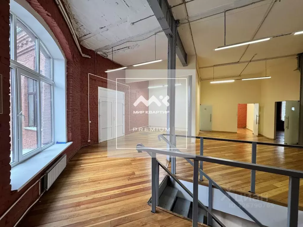 Офис в Санкт-Петербург наб. Обводного Канала, 199-201 (182 м) - Фото 1