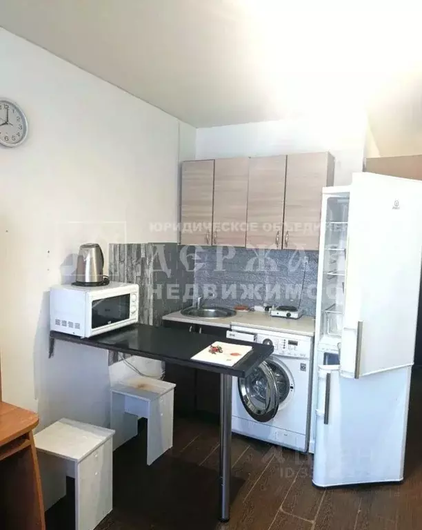 1-к кв. Кемеровская область, Кемерово бул. Строителей, 50/2 (18.0 м) - Фото 1