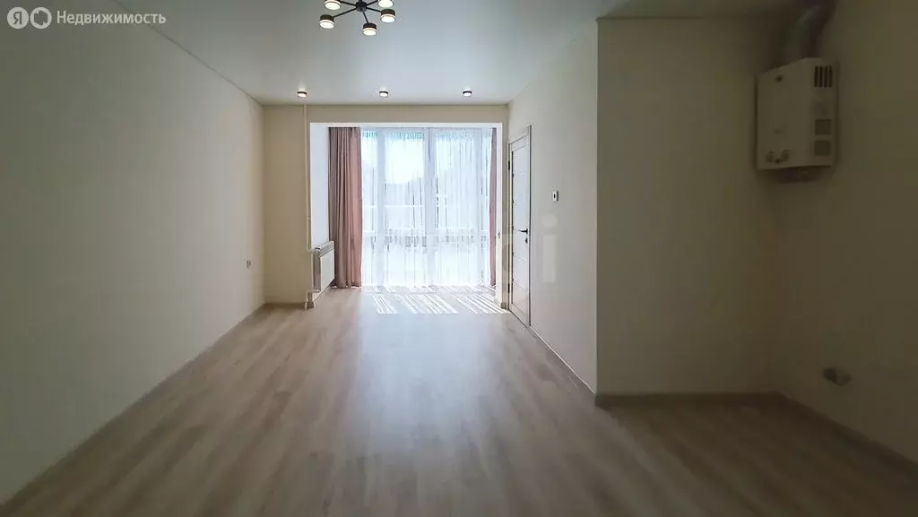 Квартира-студия: Нальчик, улица Коллонтай, 10 (33.9 м) - Фото 2