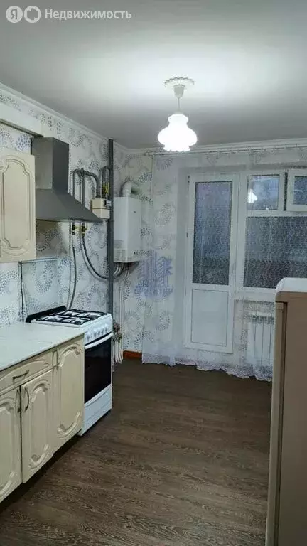 1-комнатная квартира: Чебоксары, улица Ленинского Комсомола, 5 (38.5 ... - Фото 0