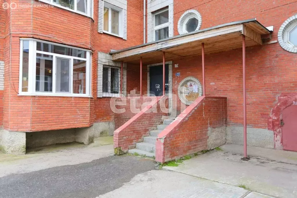 2-комнатная квартира: Тобольск, микрорайон Иртышский, 7А (70 м) - Фото 2