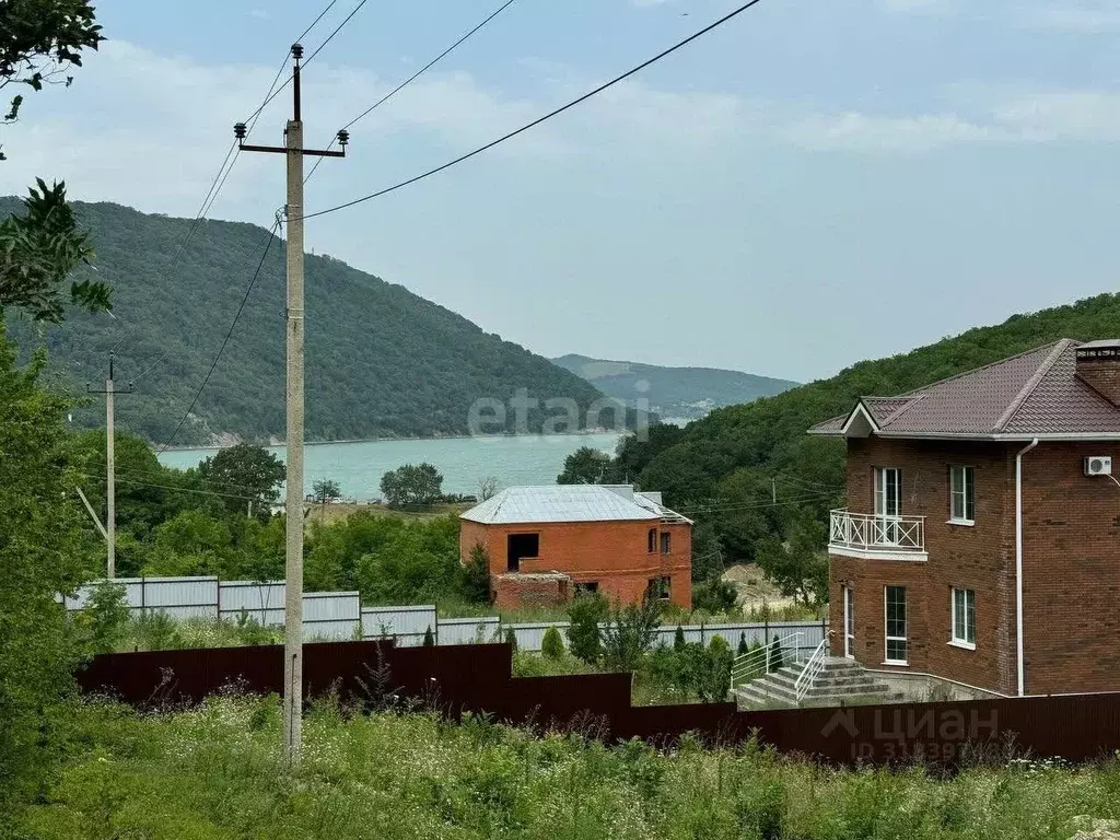 Участок в Краснодарский край, Новороссийск городской округ, с. ... - Фото 0