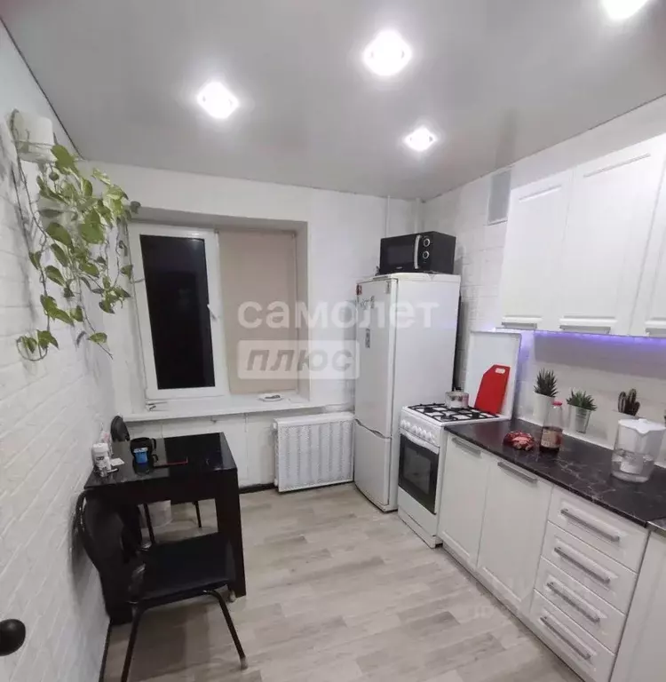 2-к кв. Смоленская область, Смоленск ул. Юрьева, 13 (47.9 м) - Фото 0