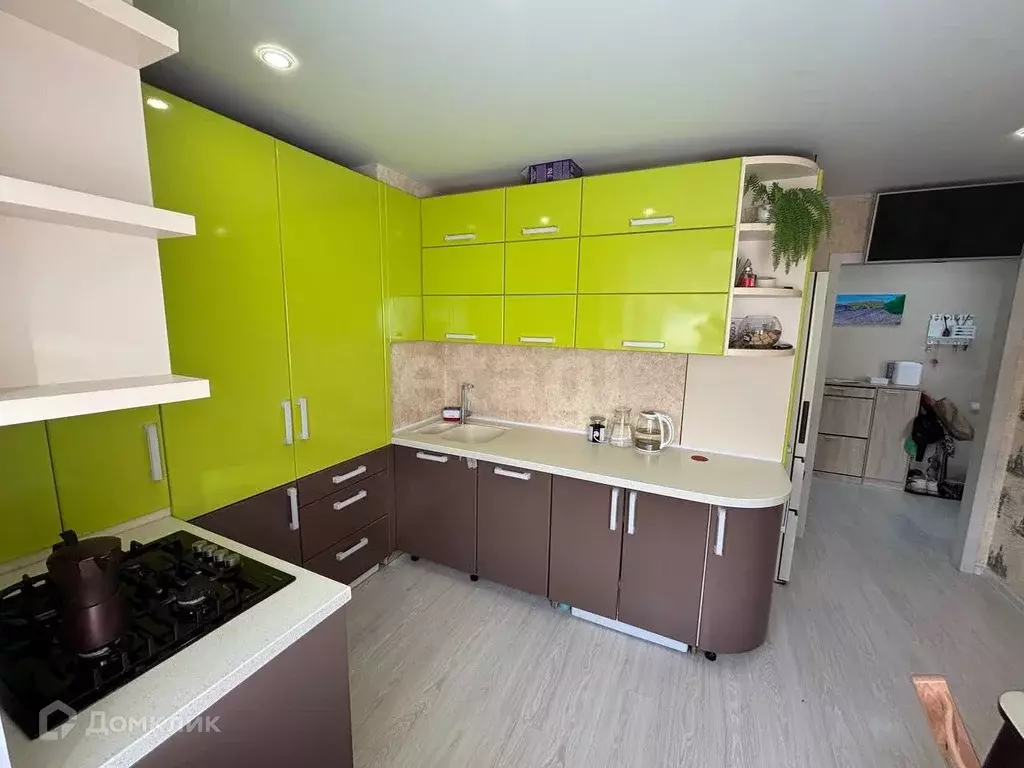 Продаётся 2-к квартира, 65 м - Фото 0