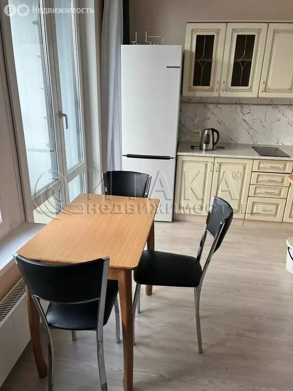 Квартира-студия: Санкт-Петербург, улица Оптиков, 34к1 (23 м) - Фото 1