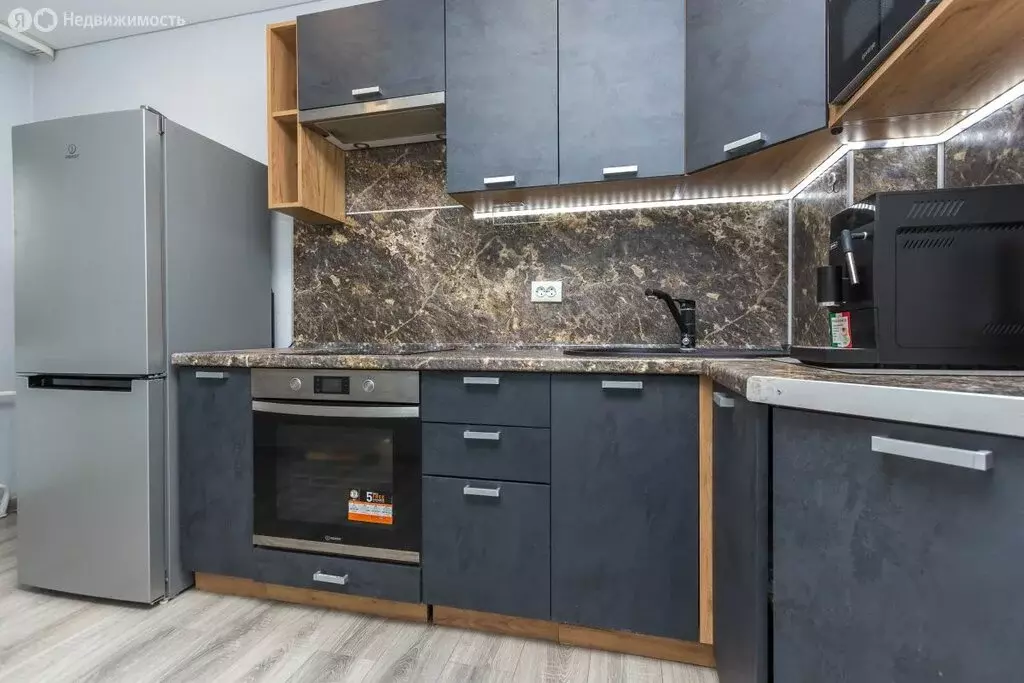 Квартира-студия: Уфа, улица Генерала Ишбулатова, 8/2 (33.7 м) - Фото 2