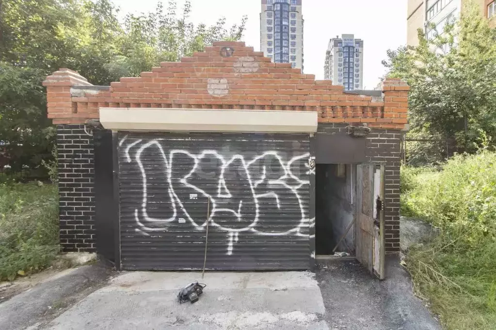 Гараж в Тюменская область, Тюмень ул. Крупской, 26 (19 м) - Фото 2