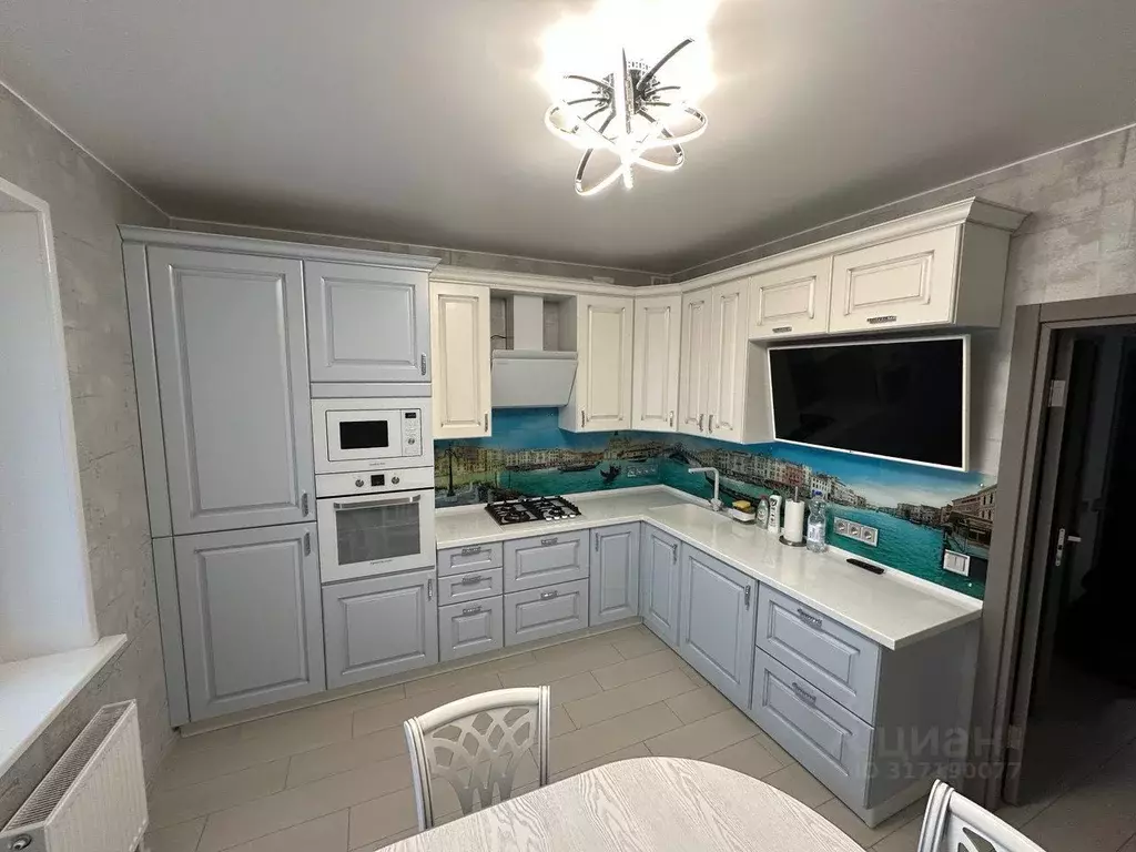 2-к кв. Владимирская область, Александров ул. Институтская, 24к2 (67.0 ... - Фото 1