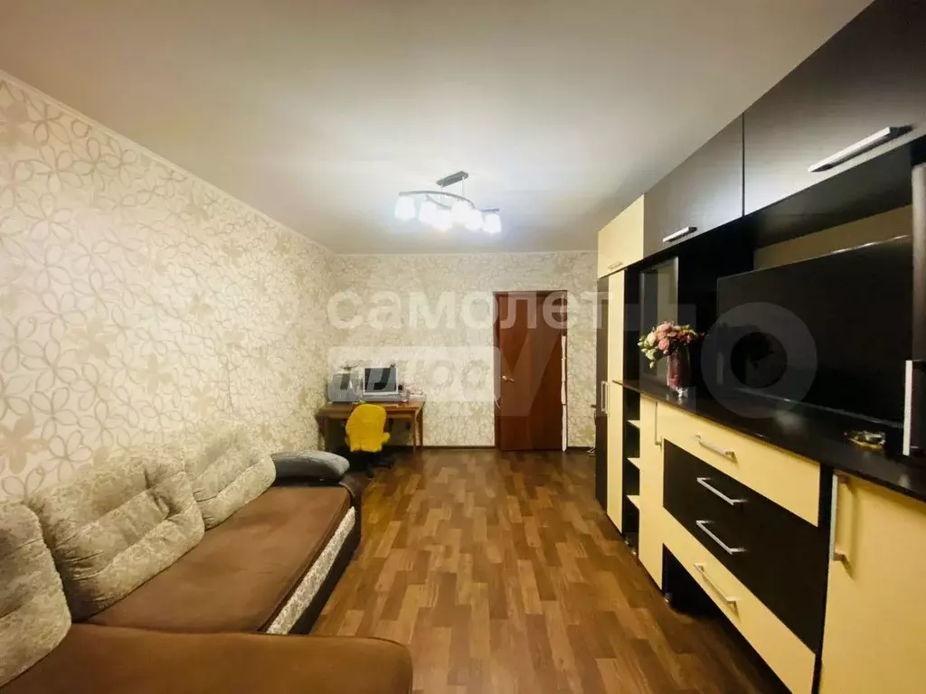 1-к. квартира, 39 м, 8/11 эт. - Фото 1