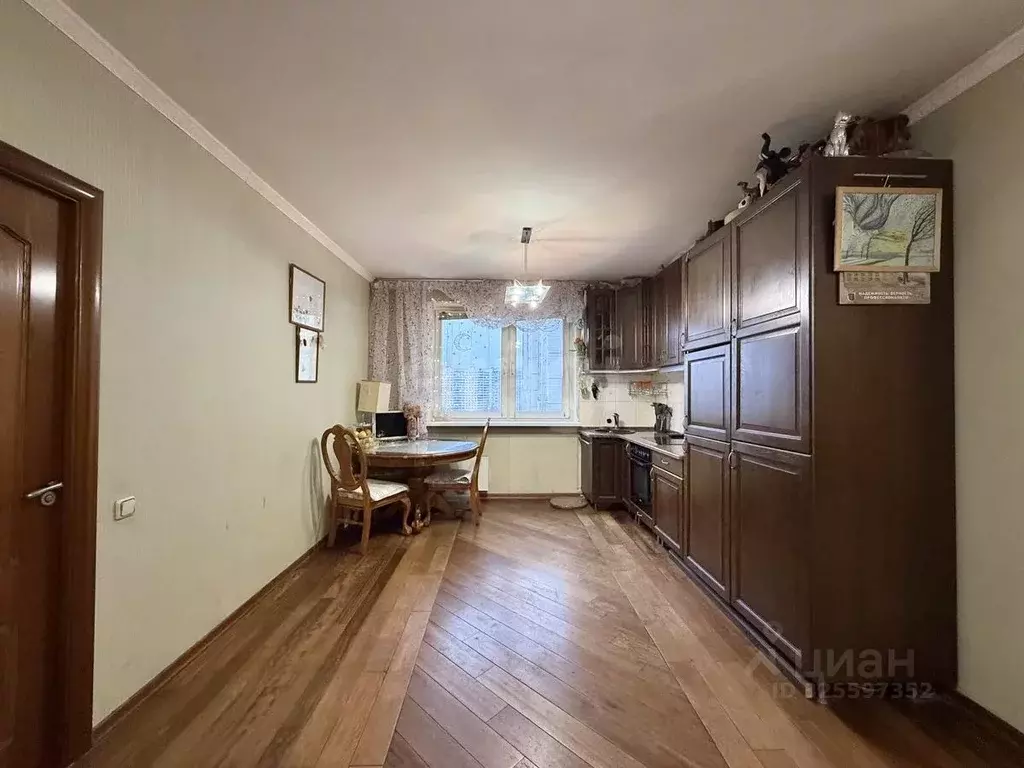 3-к кв. Москва пер. Ангелов, 2 (74.1 м) - Фото 1