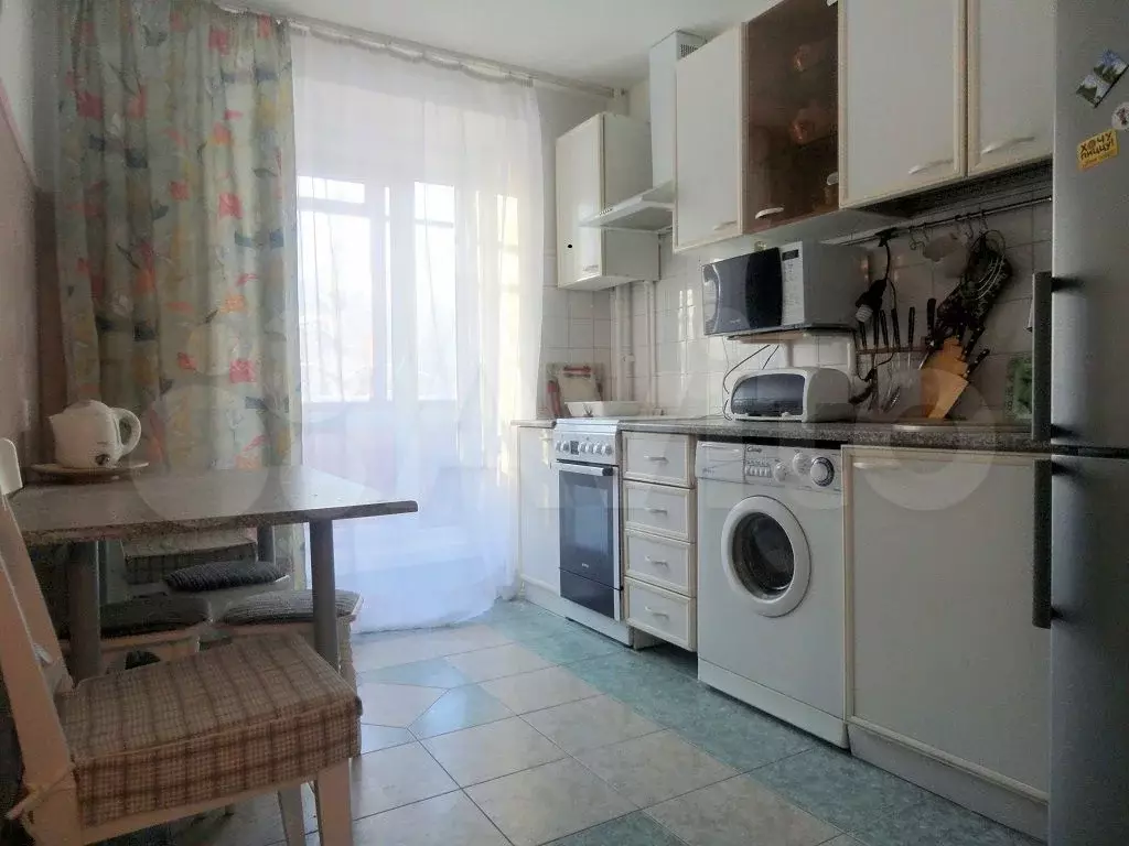 4-к. квартира, 72 м, 2/9 эт. - Фото 1