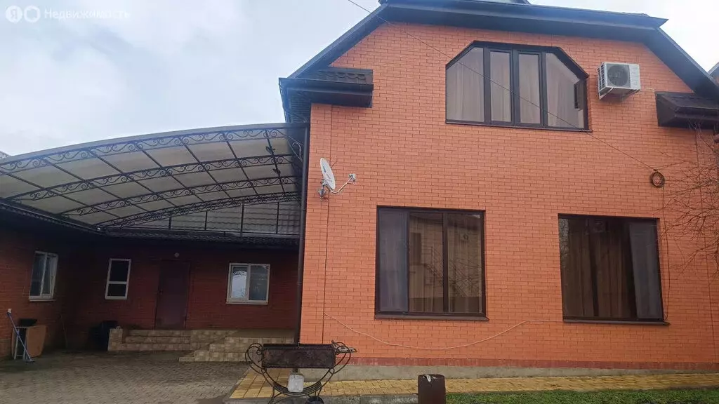 Дом в станица Выселки, улица Лунева, 103Б (162.7 м) - Фото 1