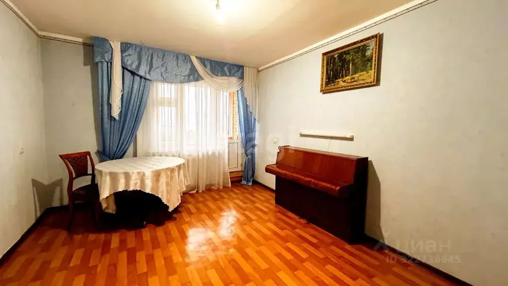 4-к кв. Татарстан, Казань ул. Серова, 41 (84.5 м) - Фото 1