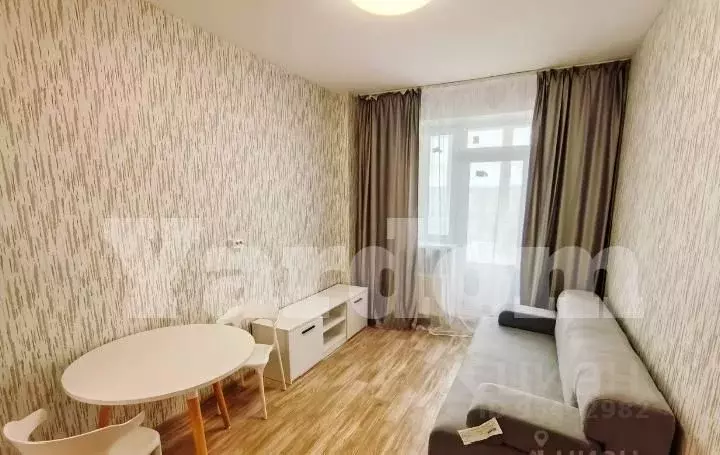 1-к кв. Красноярский край, Красноярск Караульная ул., 39А (30.0 м) - Фото 1